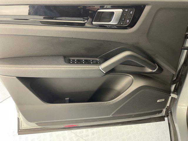 used 2023 Porsche Cayenne E-Hybrid car, priced at $79,999