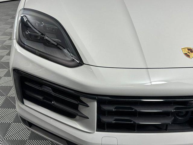 new 2025 Porsche Cayenne car, priced at $106,235