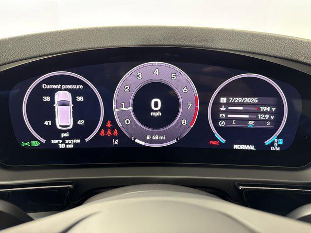 new 2025 Porsche Cayenne car, priced at $106,235