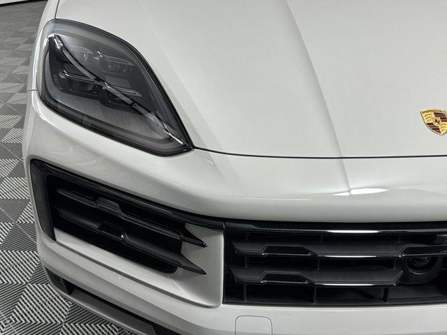 new 2025 Porsche Cayenne car, priced at $106,235