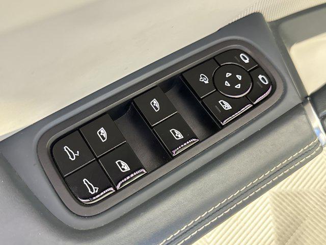 used 2019 Porsche Cayenne car, priced at $43,999