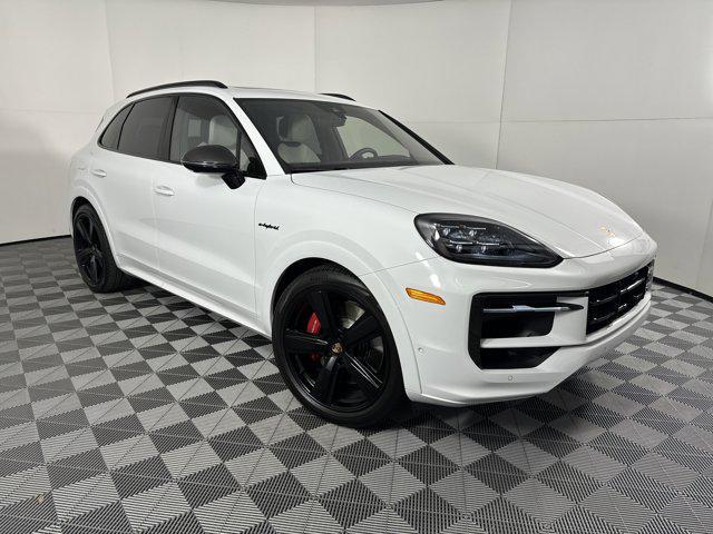 used 2025 Porsche Cayenne E-Hybrid car, priced at $149,999