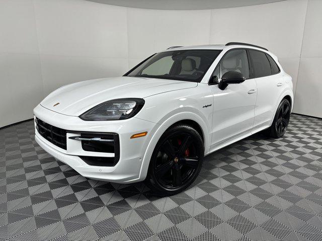 used 2025 Porsche Cayenne E-Hybrid car, priced at $149,999