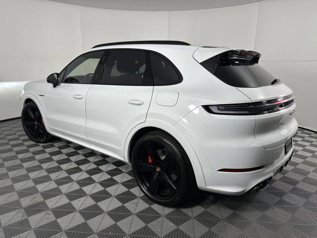 used 2025 Porsche Cayenne E-Hybrid car, priced at $149,999