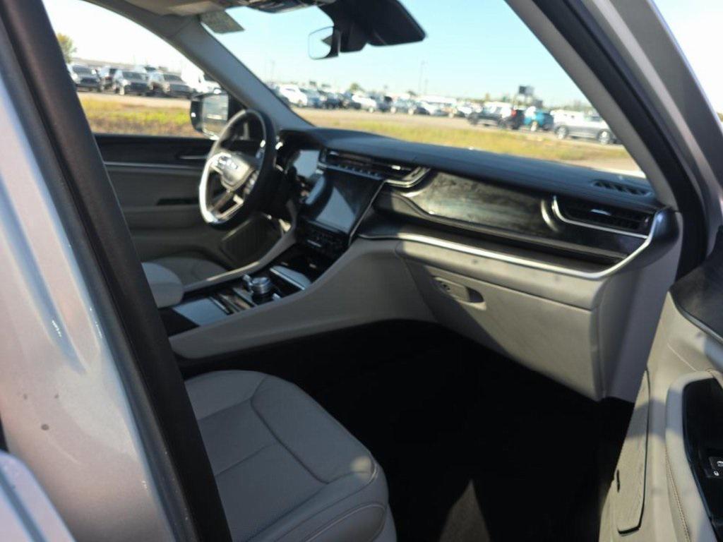 used 2023 Jeep Grand Cherokee car, priced at $44,950