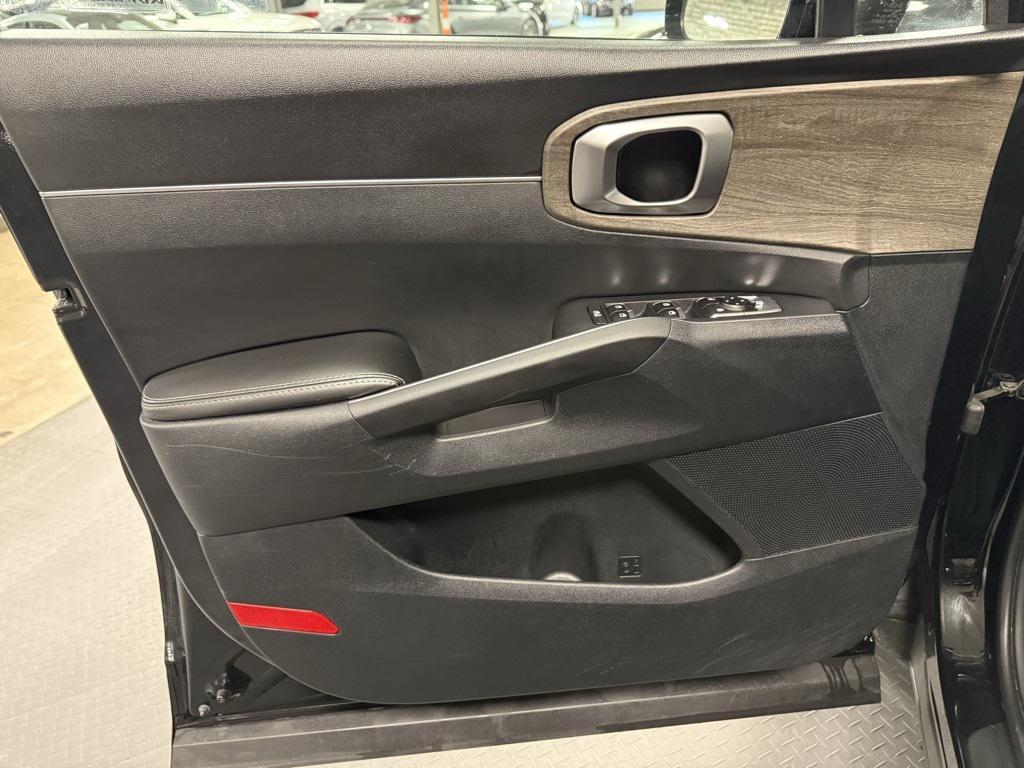 used 2022 Kia Sorento car, priced at $25,950