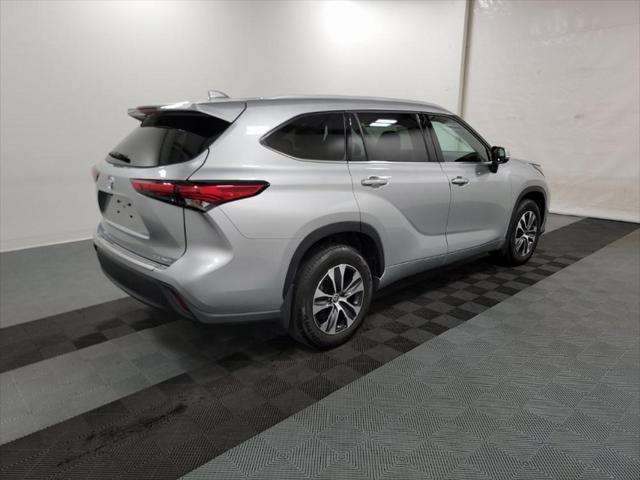 used 2022 Toyota Highlander car, priced at $42,950