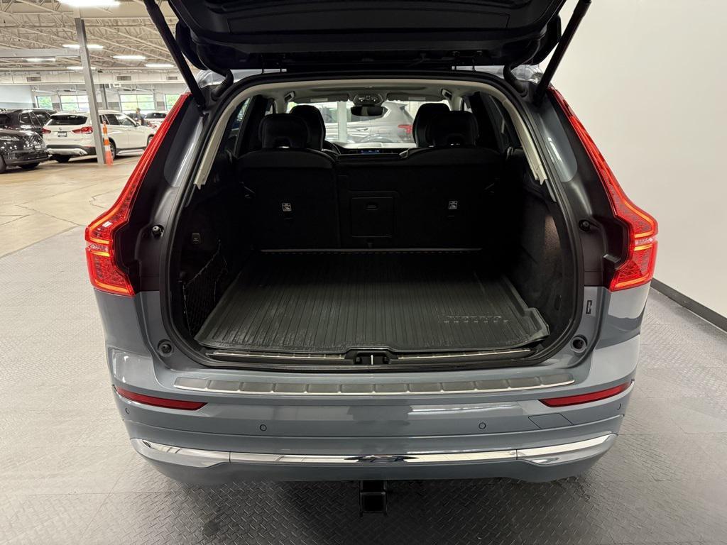 used 2022 Volvo XC60 car, priced at $41,950