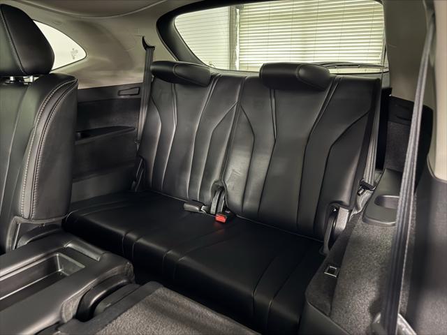 used 2024 Acura MDX car, priced at $53,950