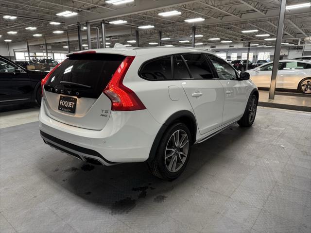 used 2018 Volvo V60 Cross Country car, priced at $23,950