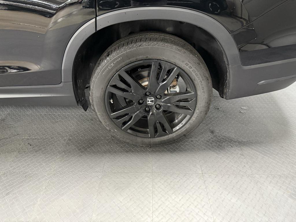 used 2022 Honda Pilot car, priced at $36,950
