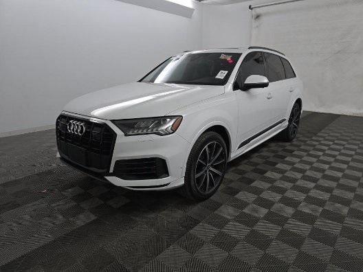 used 2024 Audi Q7 car, priced at $54,950