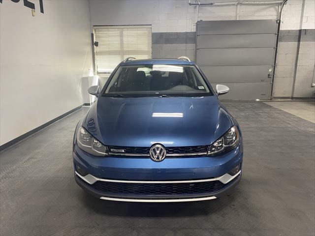 used 2019 Volkswagen Golf Alltrack car, priced at $27,950