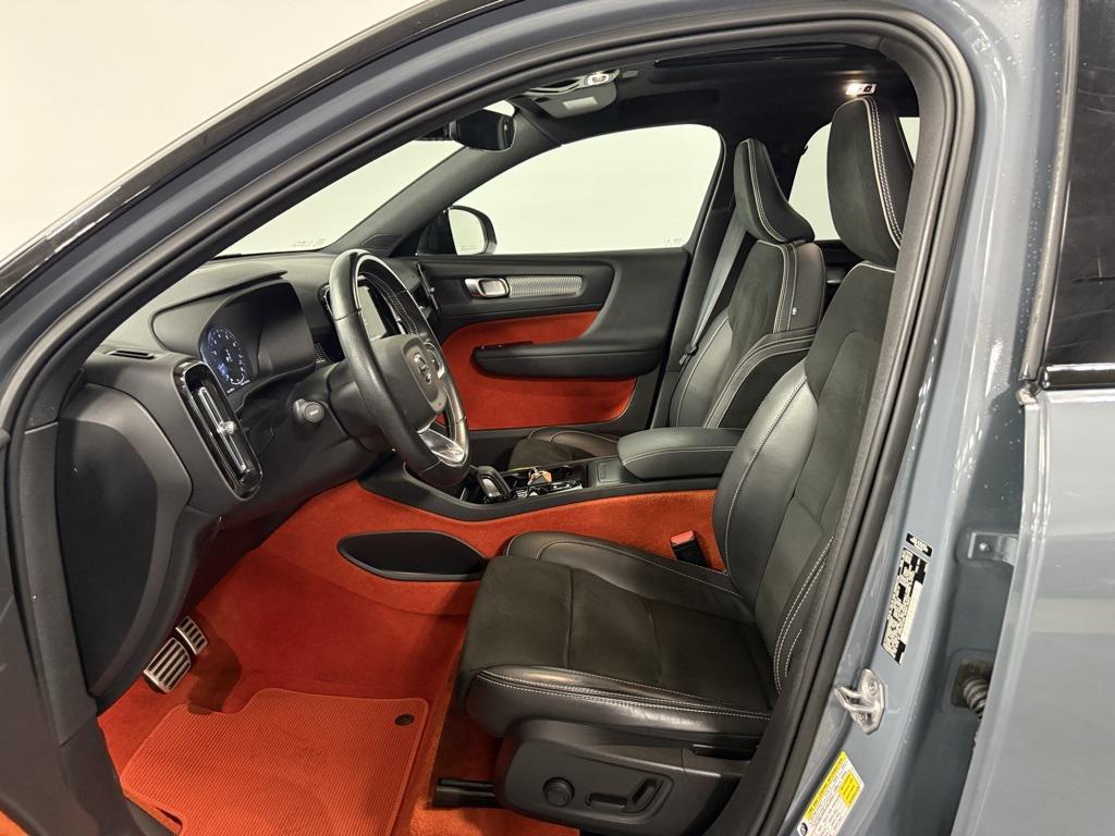 used 2021 Volvo XC40 car, priced at $33,495