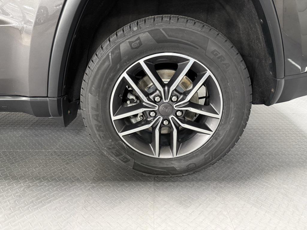 used 2019 Jeep Grand Cherokee car, priced at $20,950