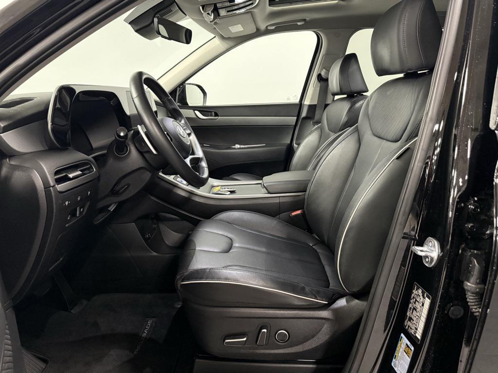 used 2023 Hyundai Palisade car, priced at $38,950