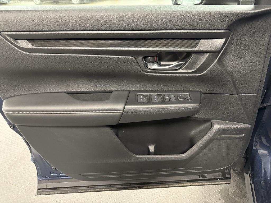 used 2025 Honda CR-V car, priced at $33,950
