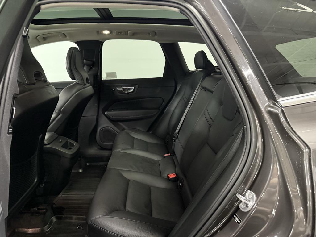 used 2022 Volvo XC60 car, priced at $40,495