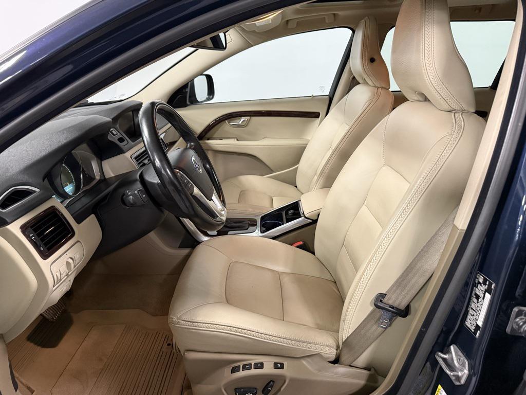 used 2015 Volvo XC70 car, priced at $16,950
