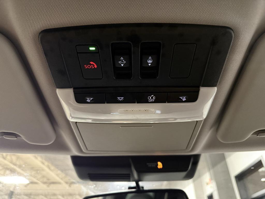 used 2023 Mitsubishi Outlander PHEV car, priced at $32,950