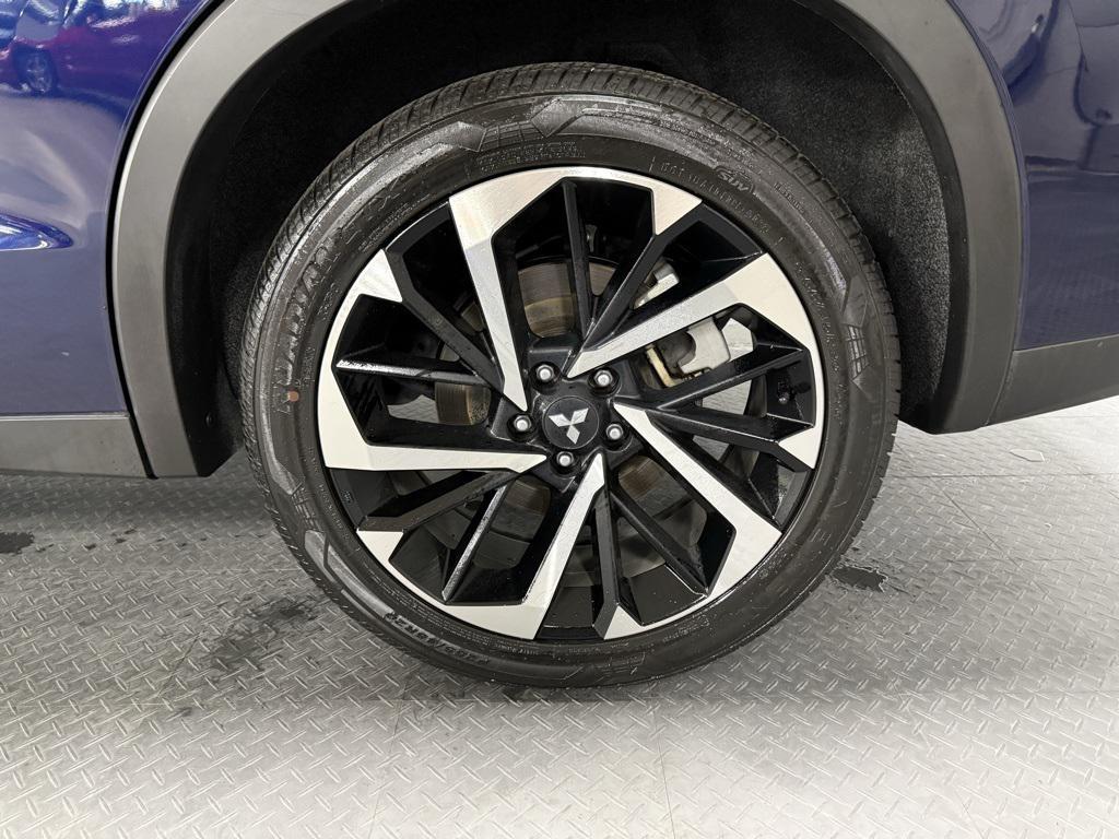used 2023 Mitsubishi Outlander PHEV car, priced at $32,950