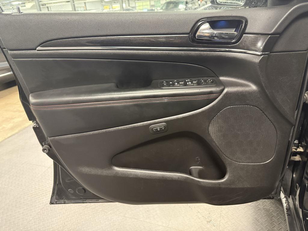 used 2020 Jeep Grand Cherokee car, priced at $36,950