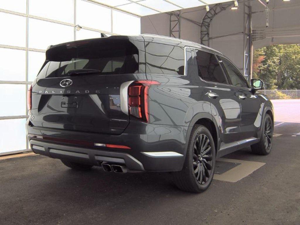 used 2024 Hyundai Palisade car, priced at $45,950