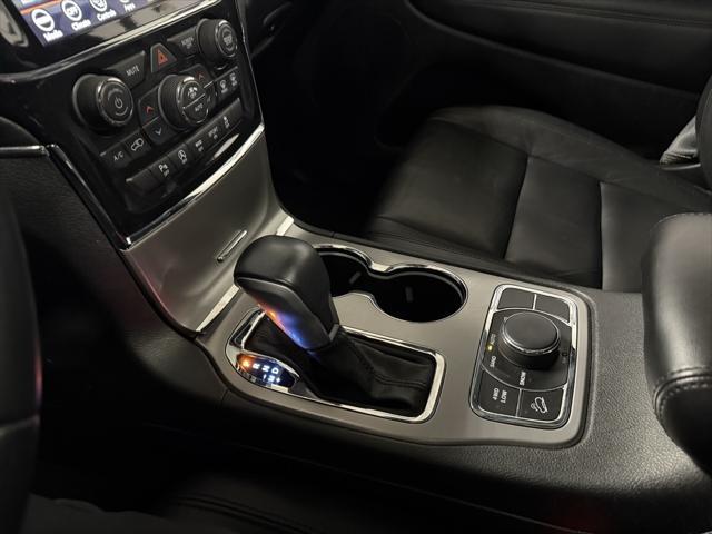 used 2022 Jeep Grand Cherokee car, priced at $31,495