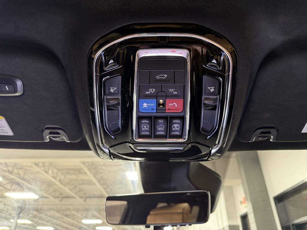 used 2023 Jeep Grand Wagoneer car, priced at $73,950