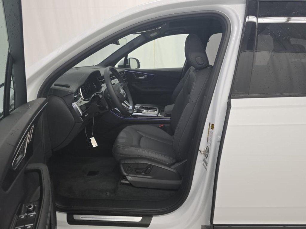 used 2025 Audi Q7 car, priced at $65,495