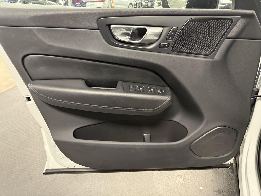 used 2023 Volvo XC60 Recharge Plug-In Hybrid car, priced at $47,950