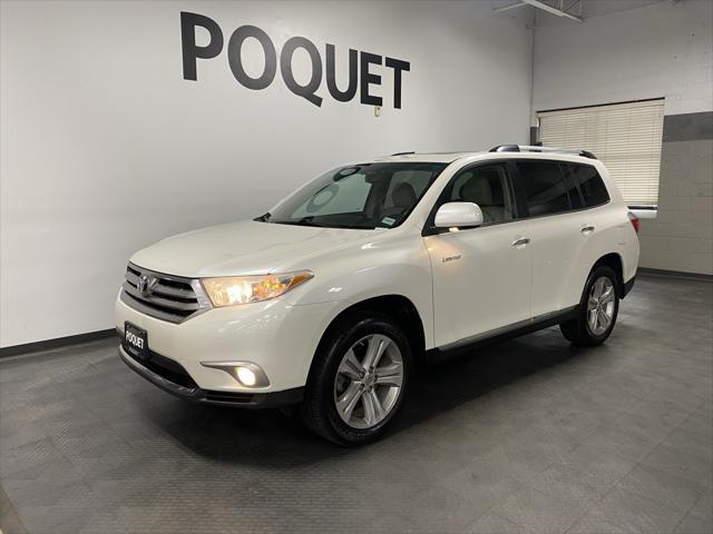 used 2013 Toyota Highlander car, priced at $15,950