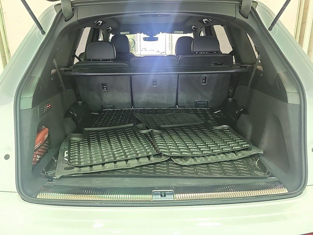 used 2025 Audi Q7 car, priced at $65,950