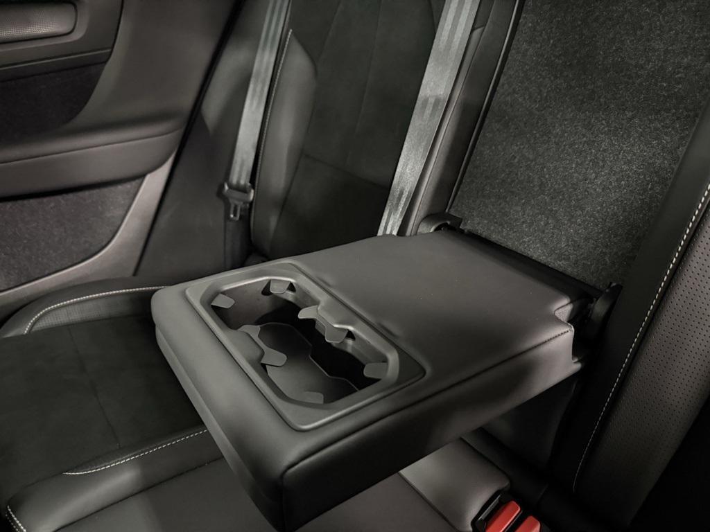 used 2020 Volvo XC40 car, priced at $30,950