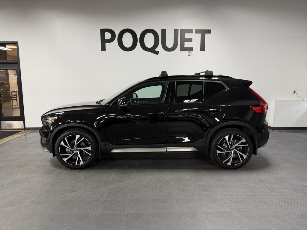 used 2020 Volvo XC40 car, priced at $30,950
