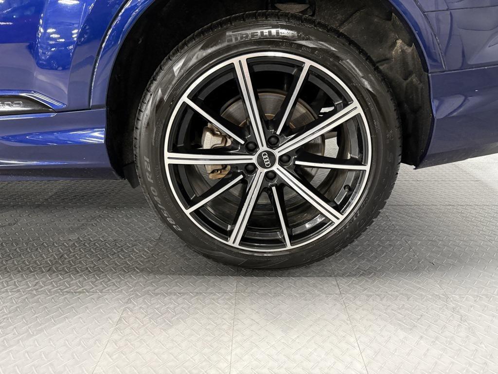 used 2022 Audi Q7 car, priced at $45,950