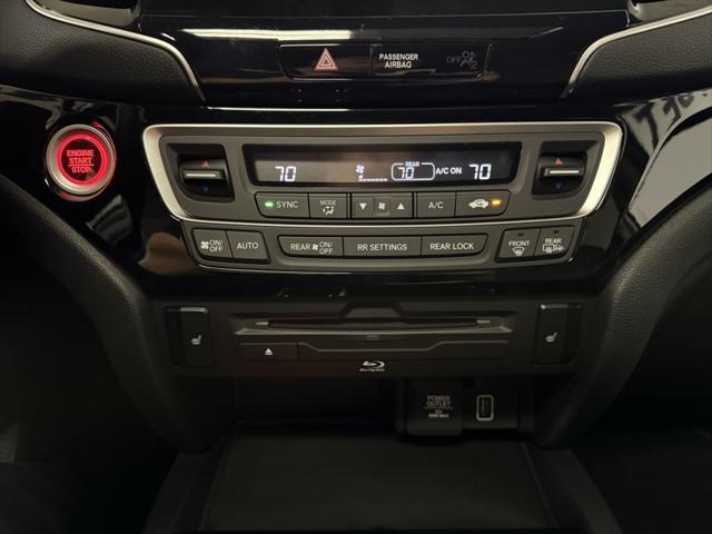 used 2022 Honda Pilot car, priced at $44,495