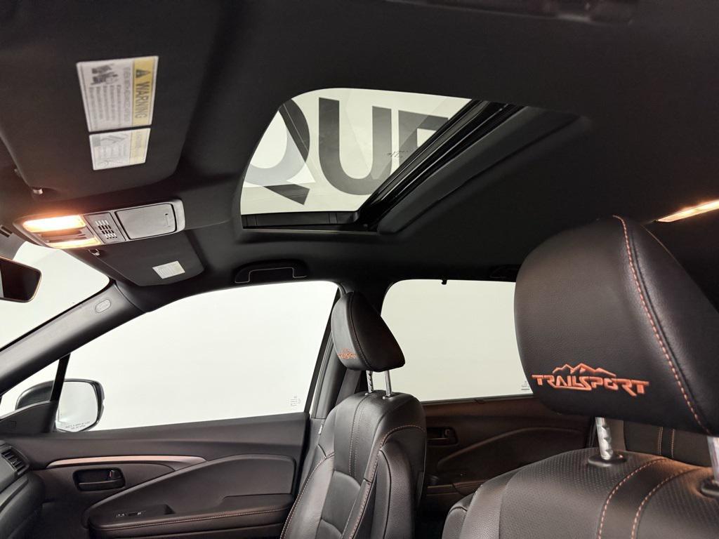 used 2022 Honda Passport car, priced at $35,950