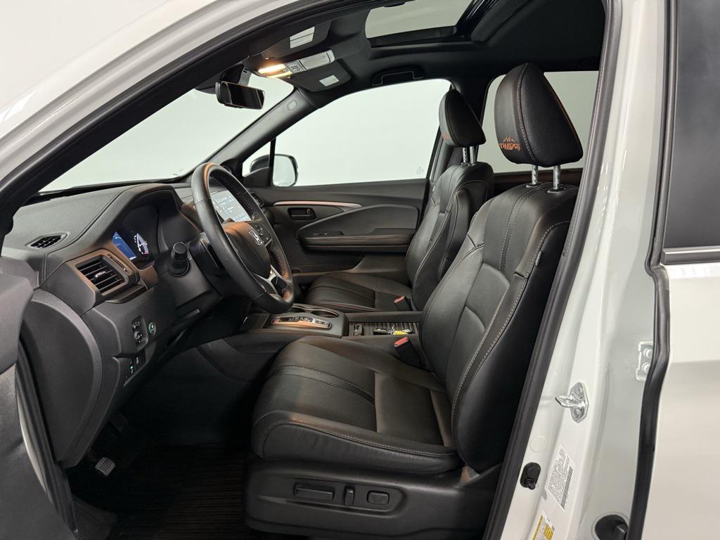 used 2022 Honda Passport car, priced at $35,950