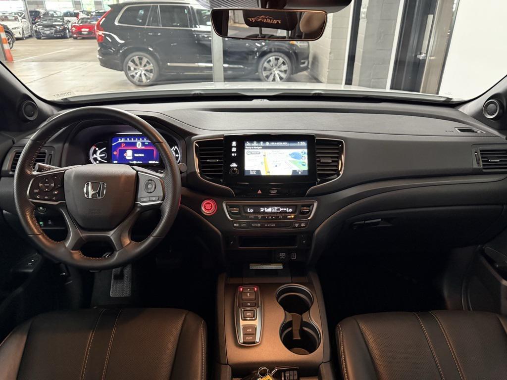 used 2022 Honda Passport car, priced at $35,950