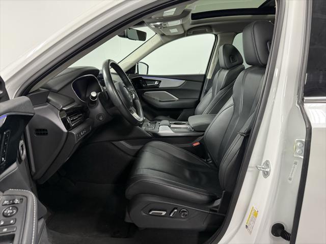 used 2024 Acura MDX car, priced at $53,950