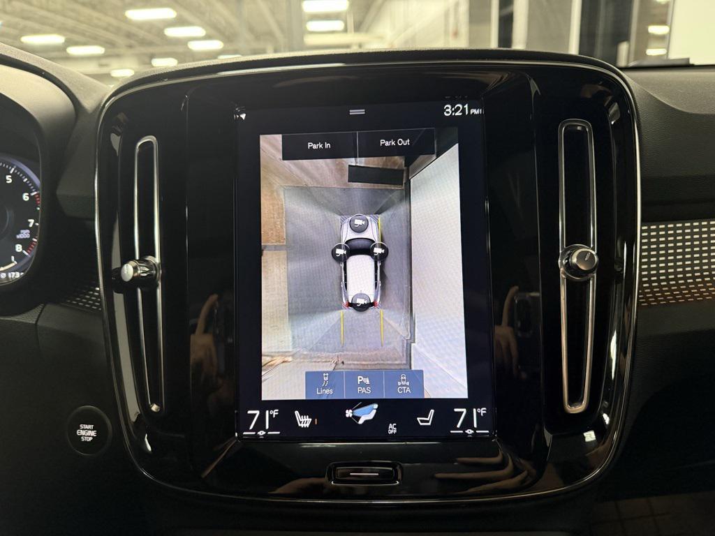 used 2022 Volvo XC40 car, priced at $33,950