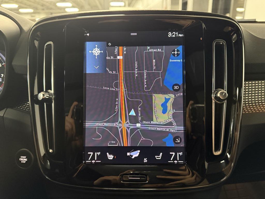 used 2022 Volvo XC40 car, priced at $33,950