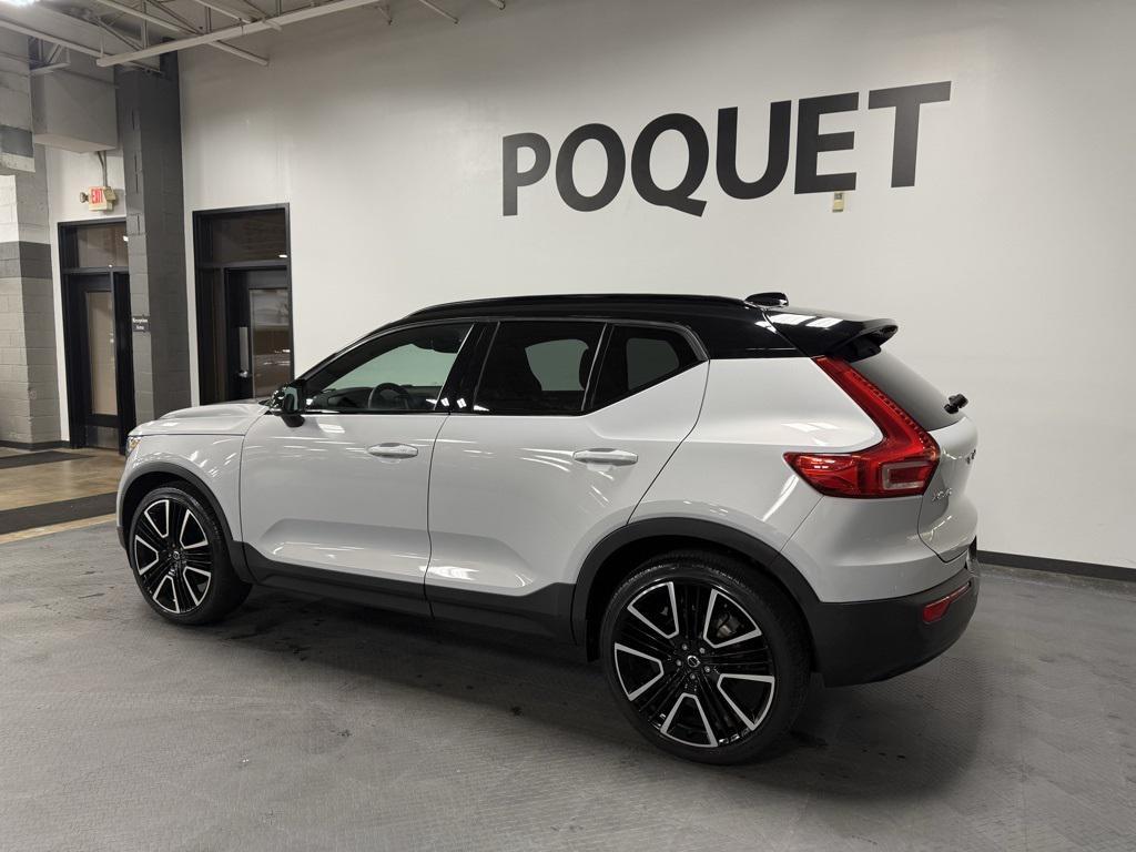 used 2022 Volvo XC40 car, priced at $33,950