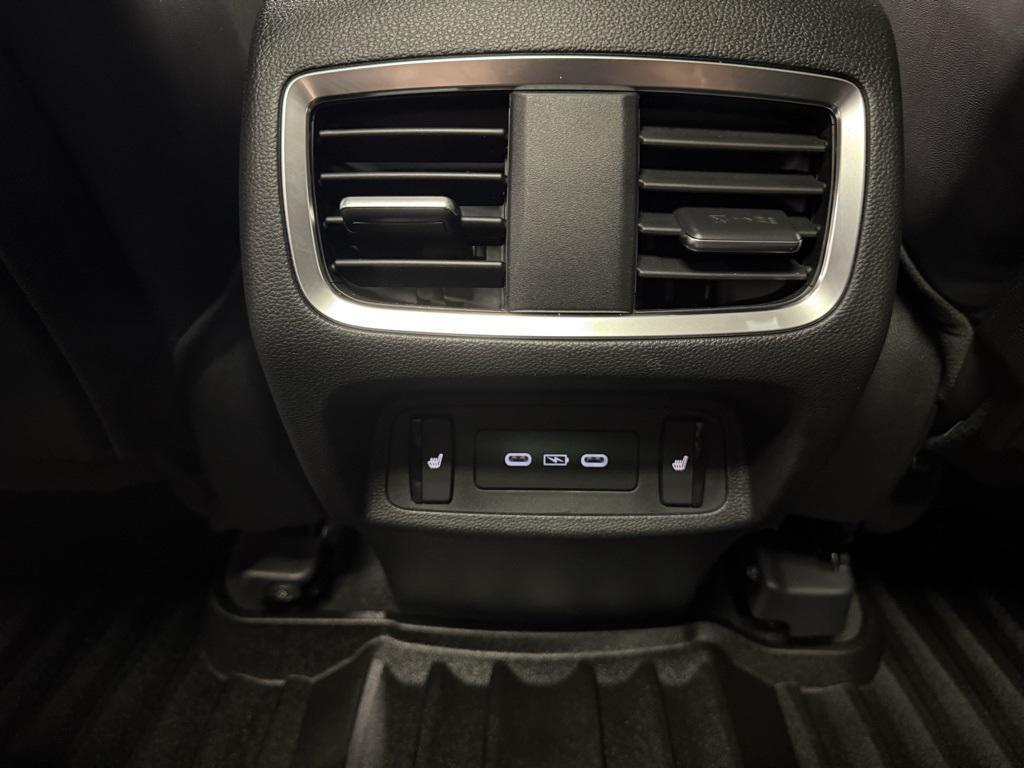 used 2024 Acura RDX car, priced at $47,950