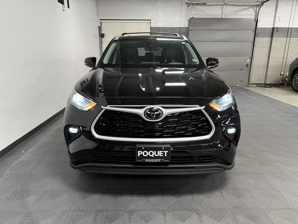 used 2023 Toyota Highlander car, priced at $37,950