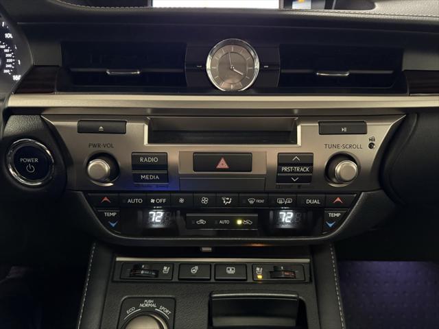 used 2016 Lexus ES 300h car, priced at $29,950