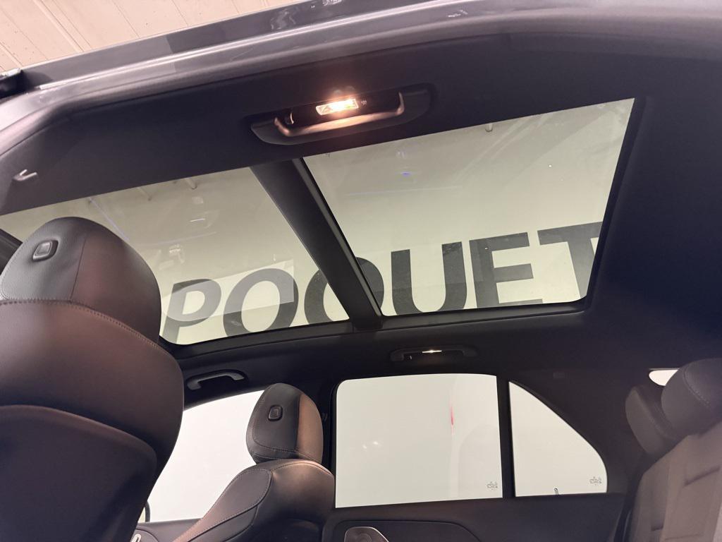 used 2021 Mercedes-Benz GLE 350 car, priced at $43,950