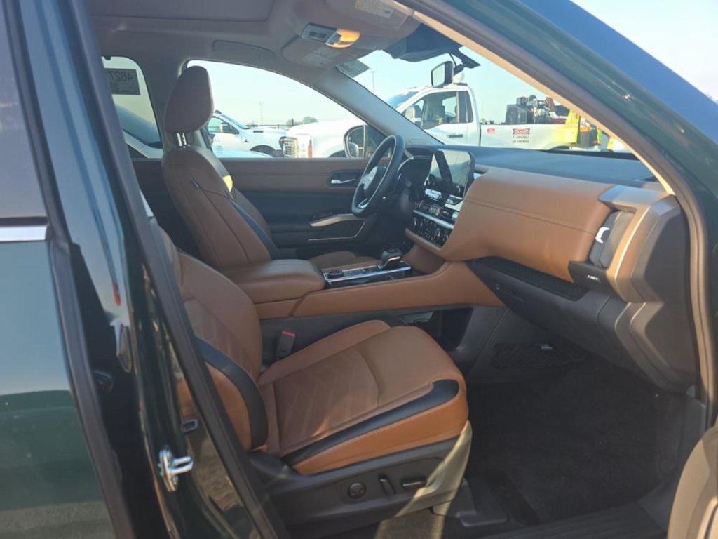 used 2024 Nissan Pathfinder car, priced at $42,950