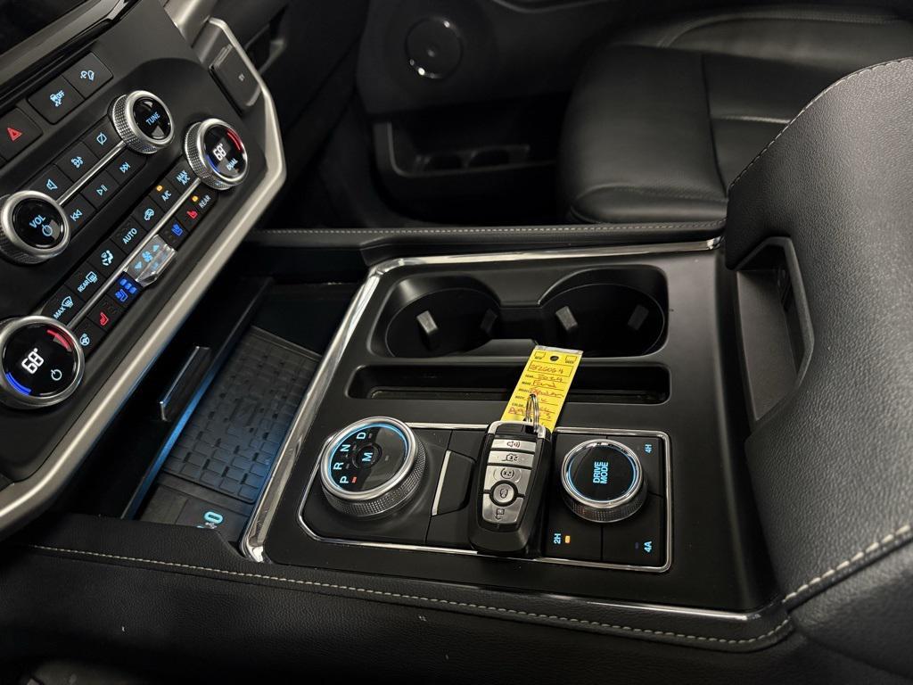 used 2024 Ford Expedition car, priced at $58,950